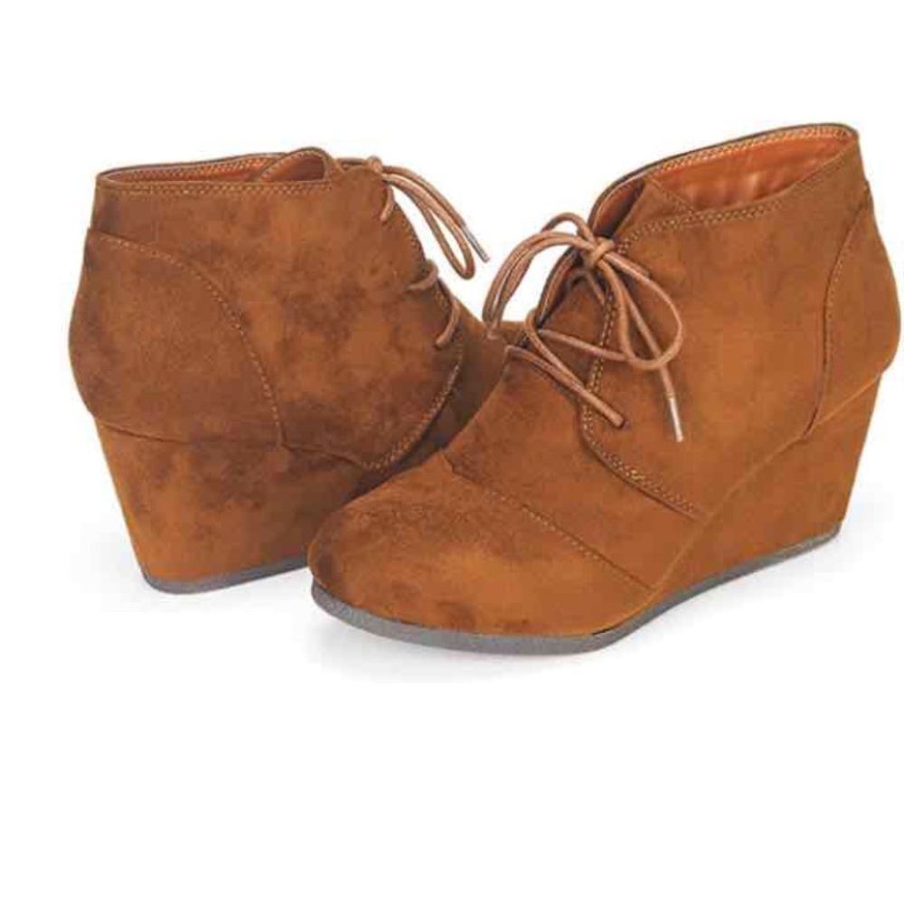 Women’s Suede Wedge Ankle Booties in Cognac